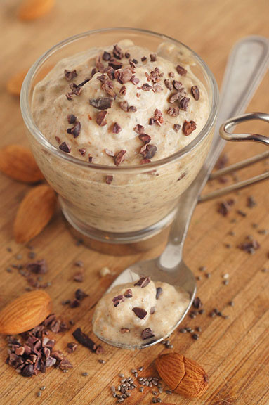 Jeu d’enfant avec pudding au chia